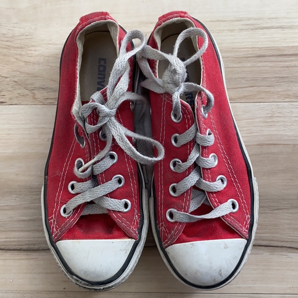 Converse and Puma Show Bundle size 11. - Picture 6 of 8